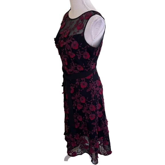 White House Black Market Black Mesh Aline Dress with Floral Appliqués 4 - Picture 6 of 11